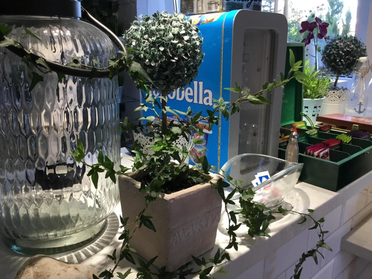 Ow Delta Villa Rewal Exteriör bild