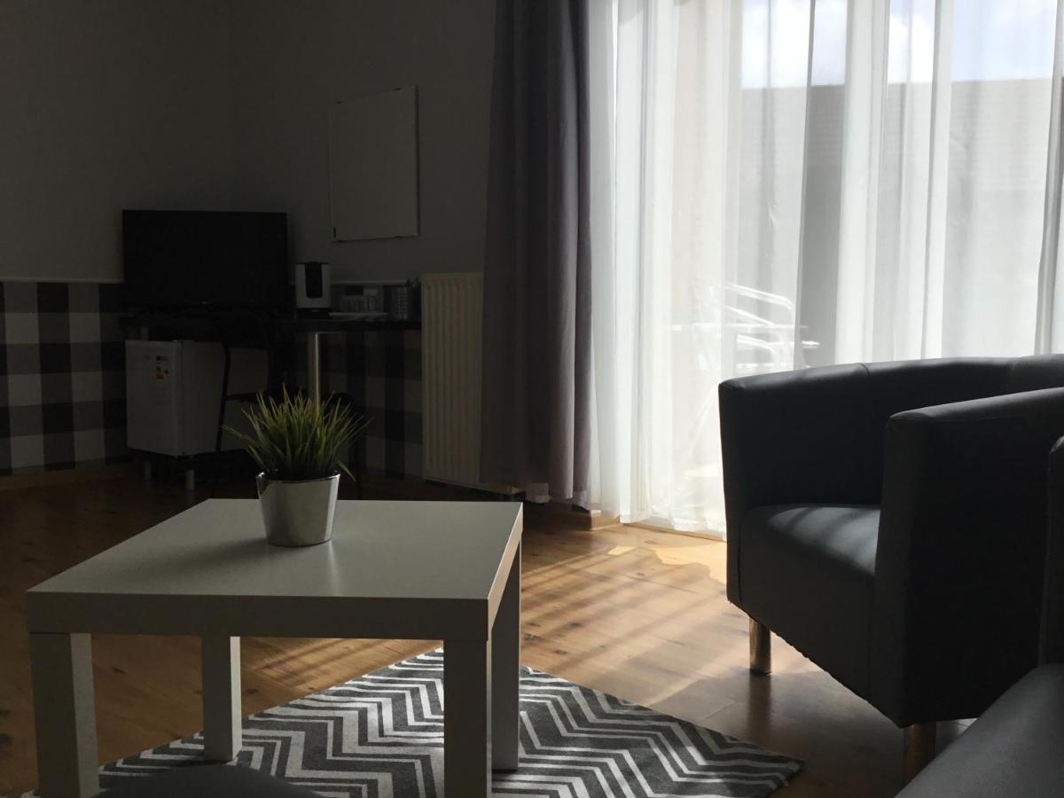 Ow Delta Villa Rewal Exteriör bild